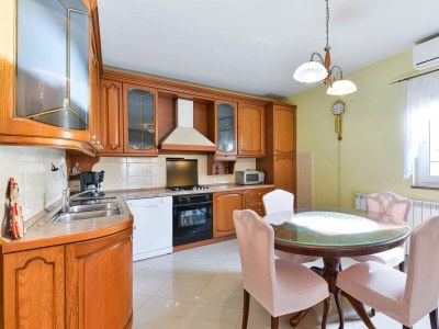 Apartment Two bedroom apartment with terrace Zadar A-23646-b - Outdoor photo 16