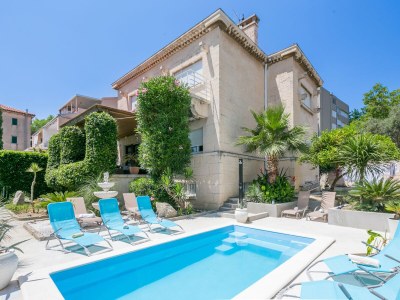 Villa Comfortable and spacious house with terrace and sea view Split K-23559 in Split - Villa