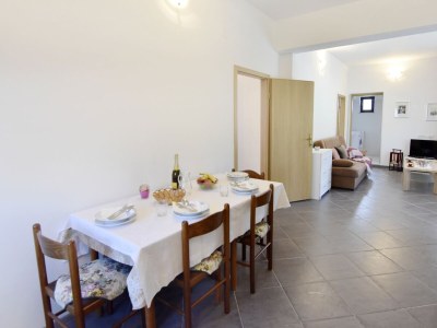 Apartment Two bedroom apartment with terrace Grupija, Umag A-23568-a - Outdoor photo 8