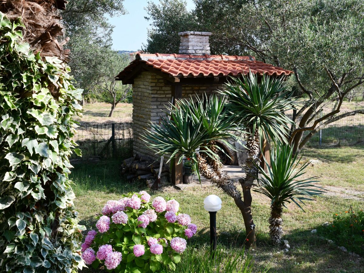 Apartment Two bedroom apartment with balcony and sea view Banjol, Rab A-23240-a - Outdoor photo 4