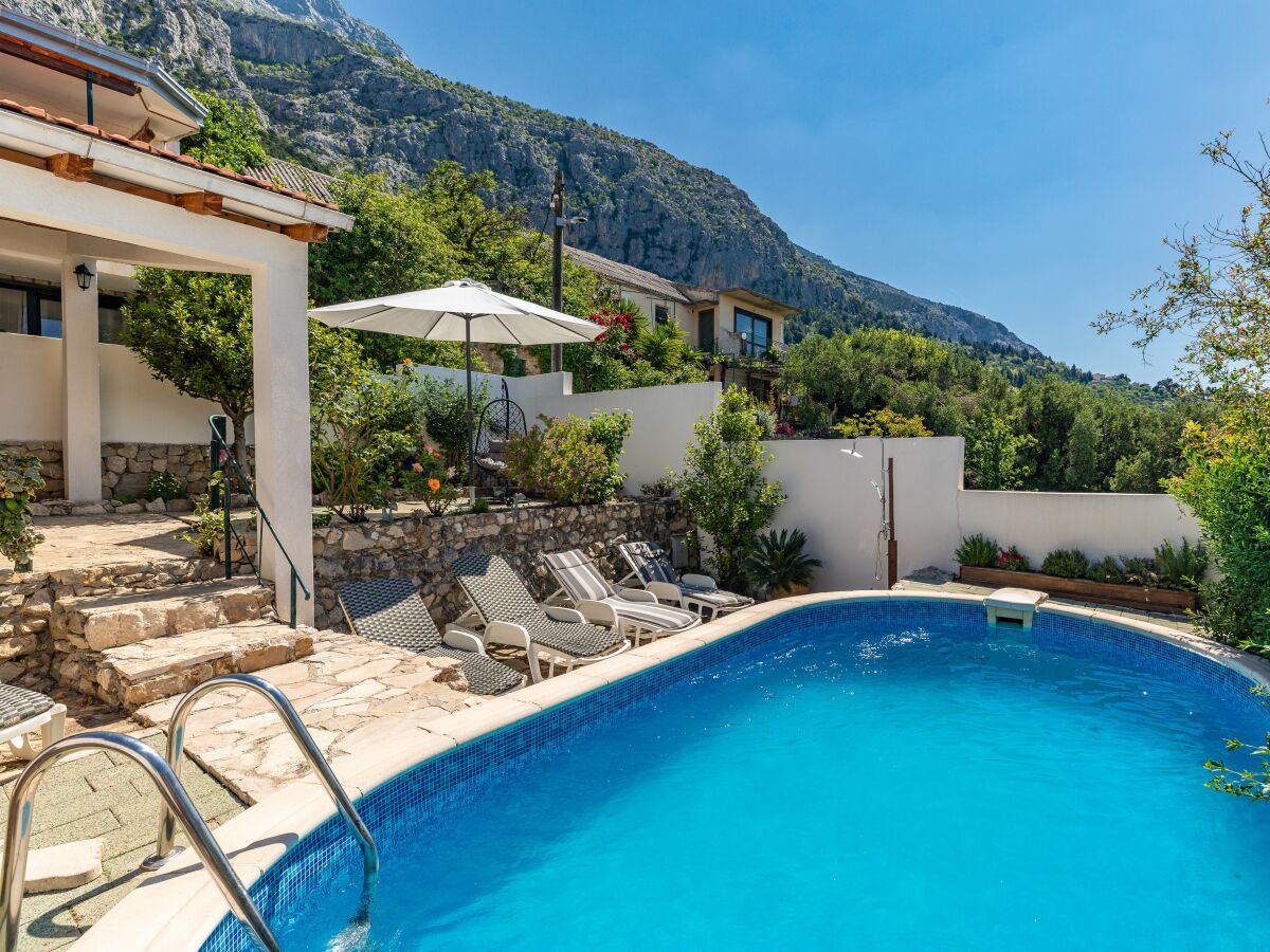 Holiday house Three bedroom house with terrace and sea view Makarska K-23571 - Outdoor photo 5