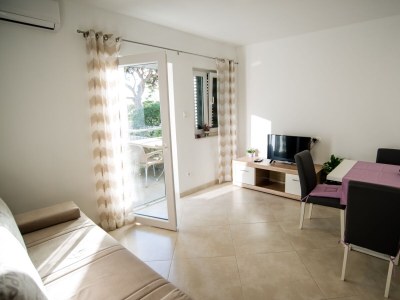 Apartment One bedroom apartment near beach Promajna, Makarska A-2605-d - Outdoor photo 8