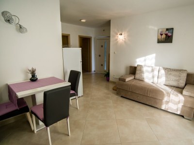 Apartment One bedroom apartment near beach Promajna, Makarska A-2605-d - Outdoor photo 11