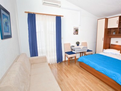 Apartment Studio flat near beach Promajna, Makarska AS-2605-a - Outdoor photo 8