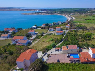 Apartment One bedroom apartment with terrace and sea view Caska, Pag A-4109-c - Outdoor photo 4