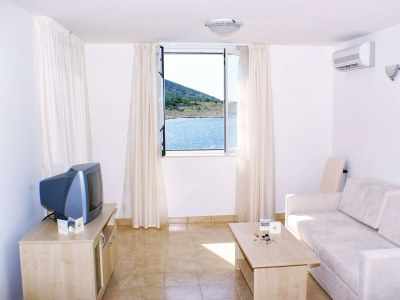 Apartment One bedroom apartment with air-conditioning Vinjerac, Zadar A-3093-i - Outdoor photo 17