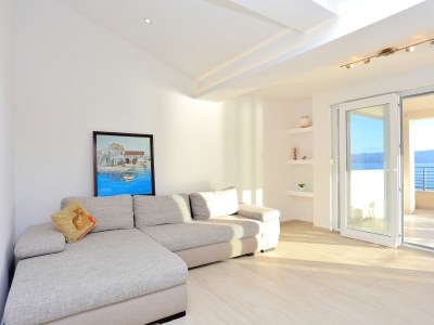 Apartment One bedroom apartment near beach Duće, Omiš A-4795-a - Outdoor photo 11