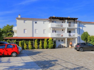 Apartment Two bedroom apartment with terrace and sea view Rogoznica A-4162-m - Outdoor photo 2