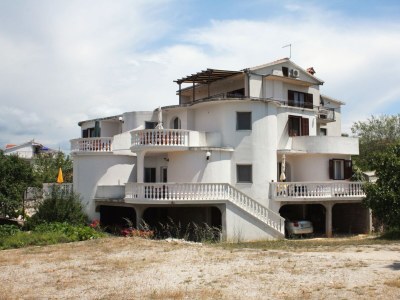 Apartment Two bedroom apartment with terrace Jezera, Murter A-5120-f - Outdoor photo 3