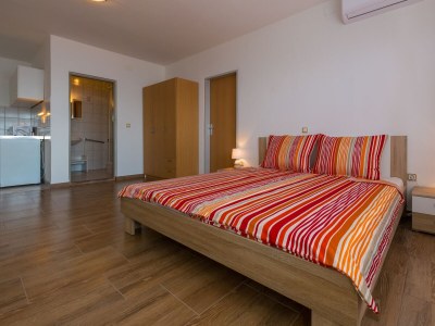 Apartment Studio flat with balcony and sea view Dramalj, Crikvenica AS-5551-c - Outdoor photo 26