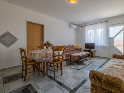 Apartment One bedroom apartment with terrace and sea view Dramalj, Crikvenica A-5551-b - Outdoor photo 21