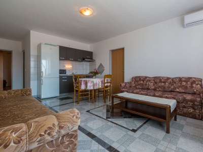 Apartment One bedroom apartment with terrace and sea view Dramalj, Crikvenica A-5551-b - Outdoor photo 23
