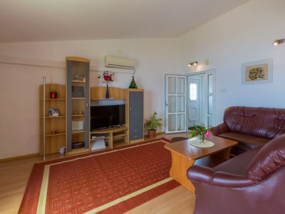 Apartment Two bedroom apartment with terrace and sea view Dramalj, Crikvenica A-5551-c - Outdoor photo 22
