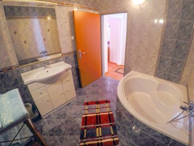 Apartment Two bedroom apartment with terrace and sea view Dramalj, Crikvenica A-5551-c - Outdoor photo 37