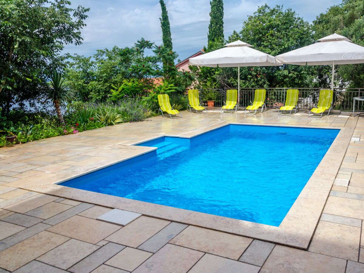 Apartment Studio flat with balcony and sea view Dramalj, Crikvenica AS-5551-a