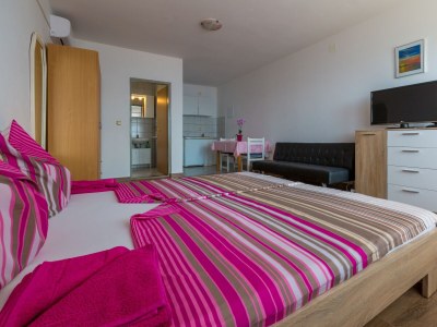 Apartment Studio flat with balcony and sea view Dramalj, Crikvenica AS-5551-a - Outdoor photo 24