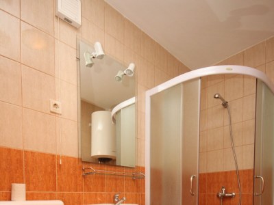 Apartment One bedroom apartment near beach Kustići, Pag A-6376-b - Outdoor photo 18