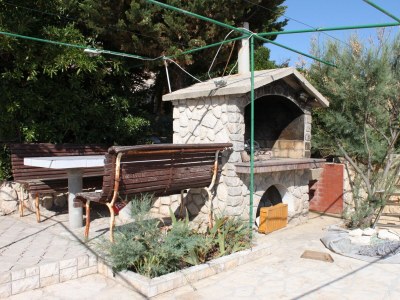 Apartment Two bedroom apartment near beach Kustići, Pag A-6376-e - Outdoor photo 8