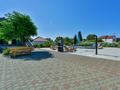 Apartment Two bedroom apartment with balcony Privlaka, Zadar A-5762-a - Outdoor photo 6