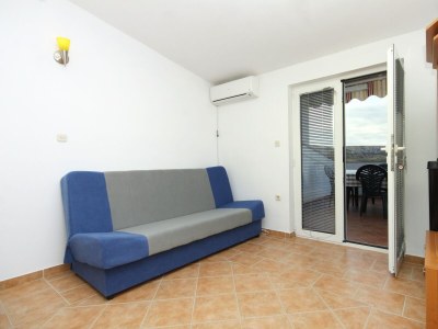 Apartment Two bedroom apartment near beach Kustići, Pag A-6376-f - Outdoor photo 11