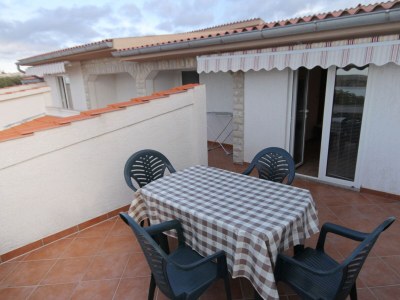 Apartment Two bedroom apartment near beach Kustići, Pag A-6376-f - Outdoor photo 21