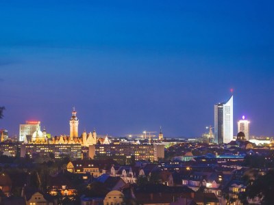 Holiday apartment "Universität" in the Wintergartenhochhaus building. - Environment photo 14