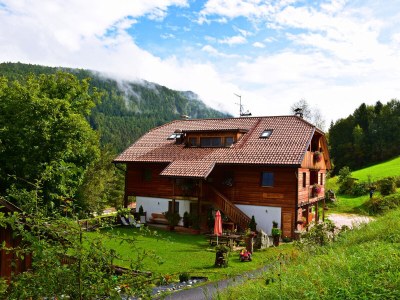 Farmhouse Winnewieser Hof in Obervintl - Pustertal - Farmhouse