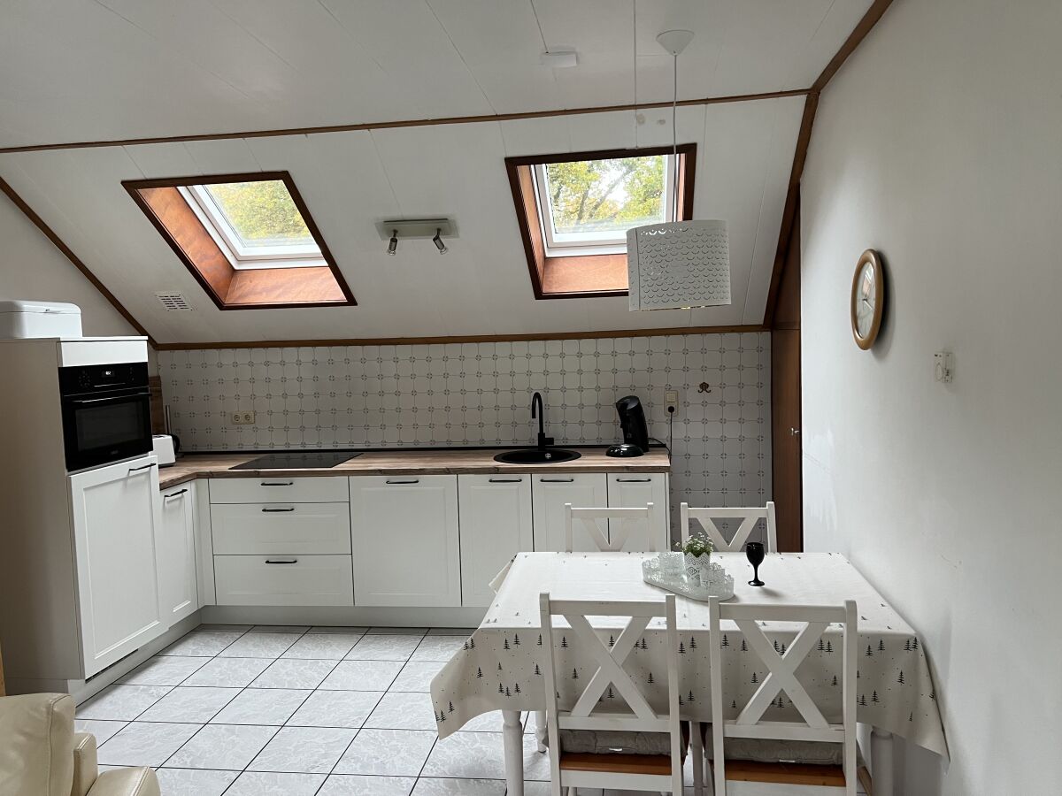 Holiday apartment Irislaan 33 - upper apartment in a two-family house - Features photo 4