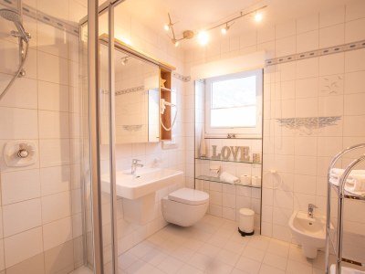 Holiday apartment Radaun Holiday Apartment - Sonnseitn Apartments - Features photo 10