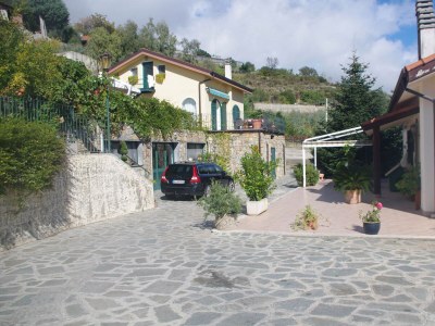 Holiday house Coldirodi, San Remo - Outdoor photo 8
