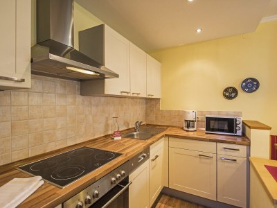 Holiday apartment 2-rooms with mountain view - Features photo 9