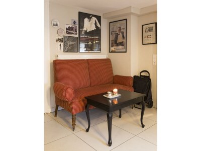 Holiday apartment “the basement” – the coolest short-term stay in town - Features photo 13