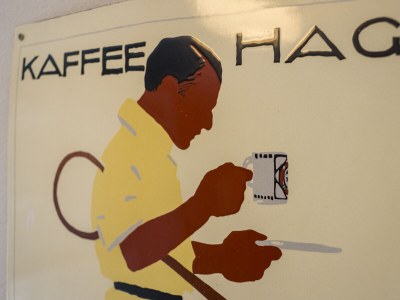 Holiday apartment “the basement” – the coolest short-term stay in town - Features photo 21