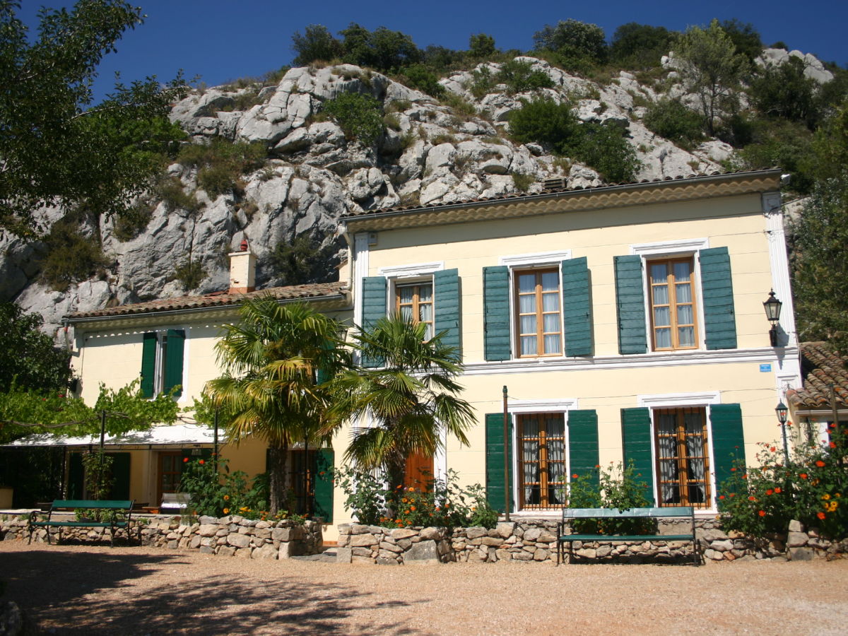 Holiday house La Bastide Blanche - Outdoor photo 4