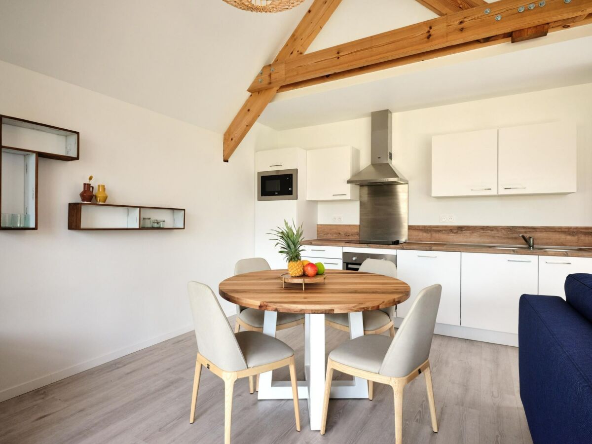 Holiday park Stylish Comfort by the Opal Coast - Features photo 4