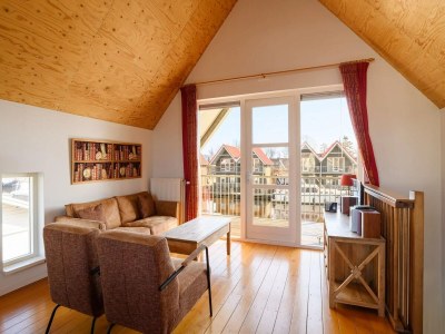 Holiday park Waterfront escape with marina views - Features photo 6