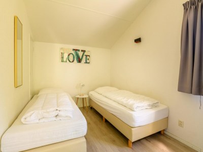 Holiday park Comfortable bungalow for a group - Features photo 20