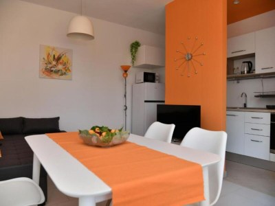 Apartment One Bedroom Apartment with Terrace & Garden View - Features photo 5