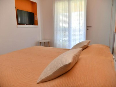 Apartment One Bedroom Apartment with Terrace & Garden View - Features photo 9