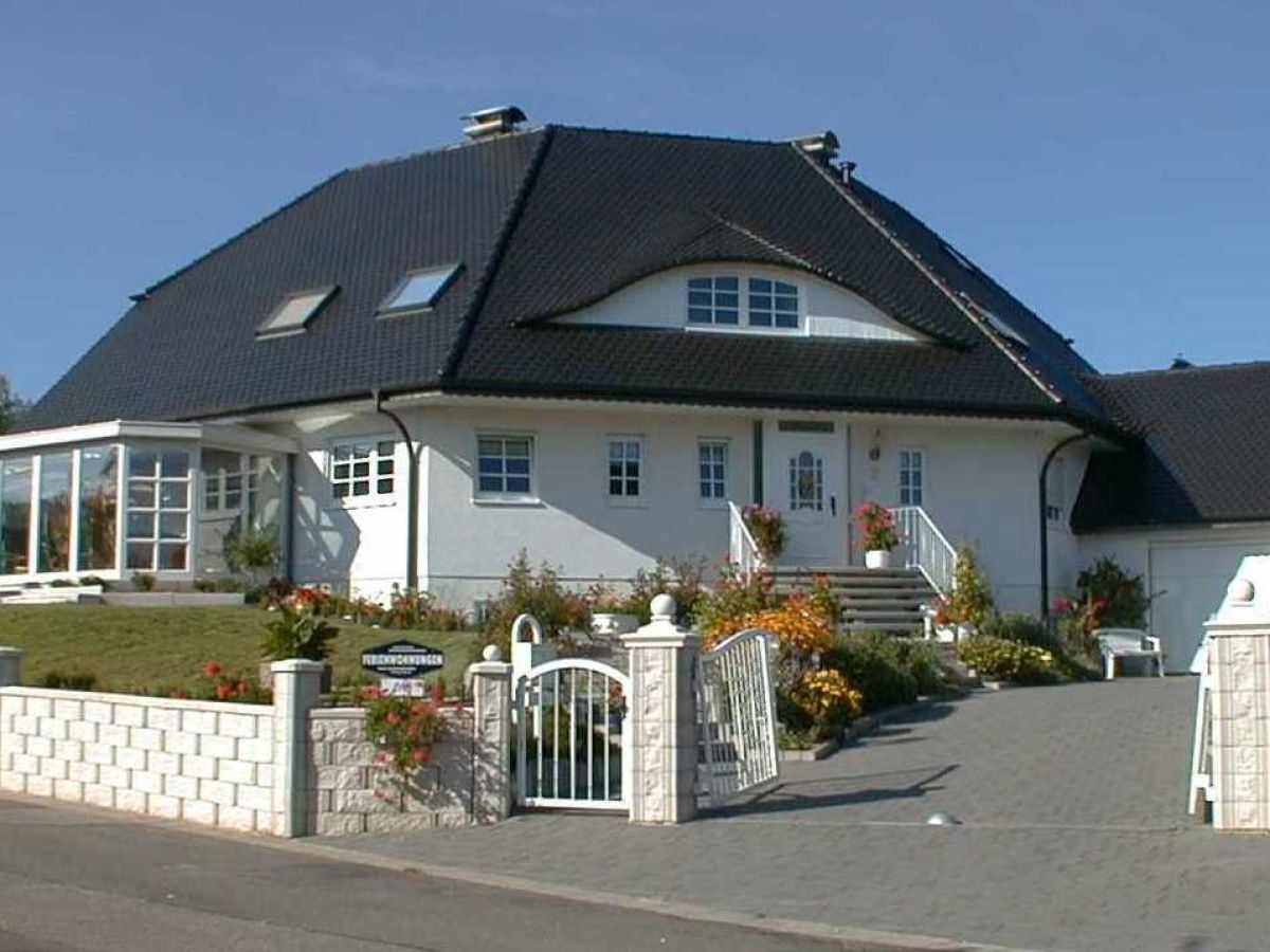 Holiday apartment Ferienwohnung Grün