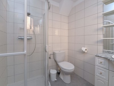 Holiday apartment "Lâ€™Oriel" in the house "Les gÃ®tes du Couvent" - Features photo 7