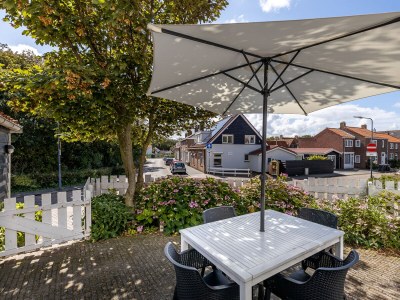 Holiday house Beatrixstraat 23 - Outdoor photo 7