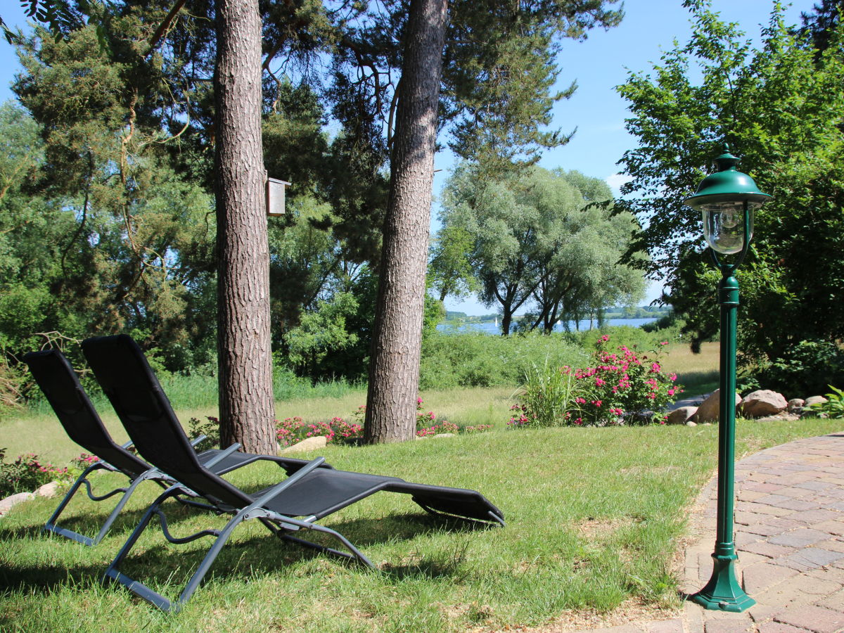 Holiday house Müritzblick 1 - Outdoor photo 4