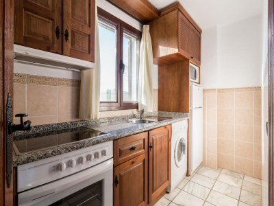 Holiday house Family-Friendly Stay with Pool Access - Features photo 12