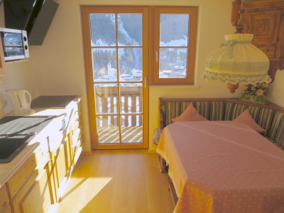 Holiday apartment Talblick in the guesthouse on the mountain - Features photo 11