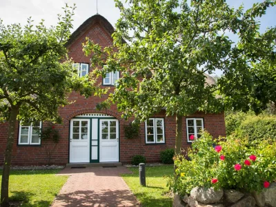 Holiday apartment Floto in Nebel - Holiday apartment