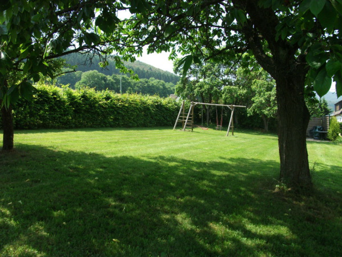 Holiday house XXL holiday house in the Sauerland - Outdoor photo 2