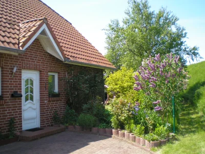 Holiday apartment Über'm Deich in Hagermarsch - Holiday apartment