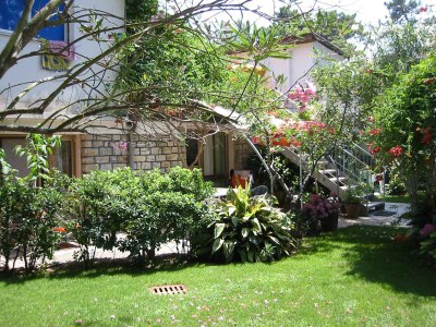 Holiday apartment Casa Furrer "ET" - Outdoor photo 4