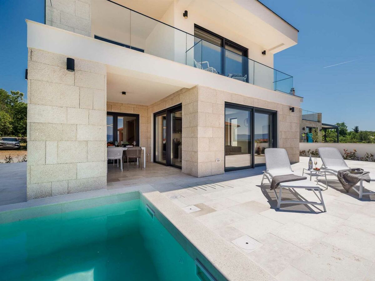 Villa Villa AMARIS with private heated pool - Outdoor photo 5